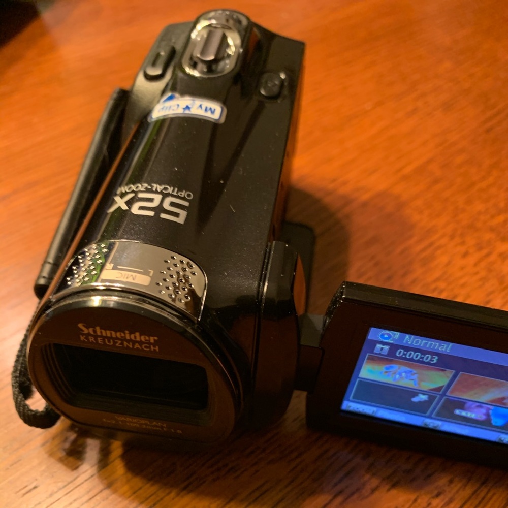 Samsung Digital Camcorder HMX-F80